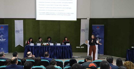 KKTC’de “Tabip Bilim Diplomasisi Konuşmaları” etkinliği…