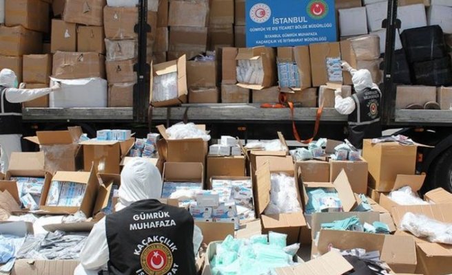 İstanbul’da 2 milyonu aşkın tıbbi koruyucu malzeme ele geçirildi