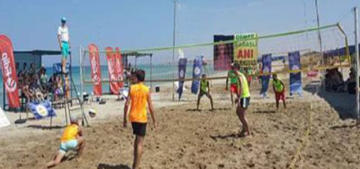 Osman Maraşlı Plaj Ligi Yapılıyor